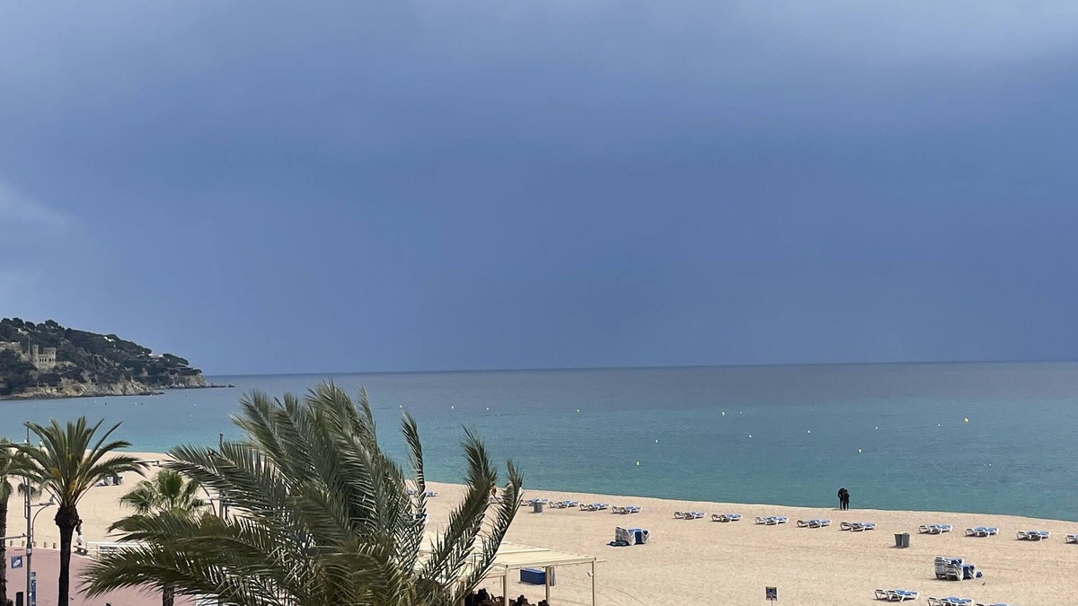 Lloret Town Center Apartment | 1 Line, High Standing, Best Quality, Service, Parking, Couples π₯ Family πͺ