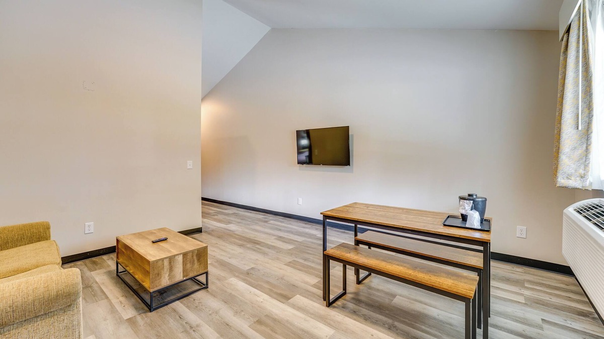 Port Huron Apartment | 1 Mi to Beach: Peaceful Port Huron Escape
