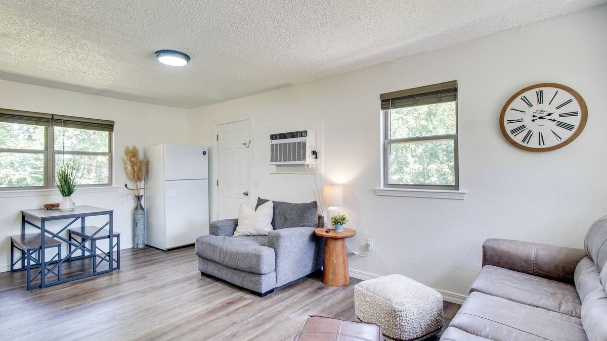 Sallisaw House | < 1 Mi to Cherokee Casino Sallisaw! Home Near I-40
