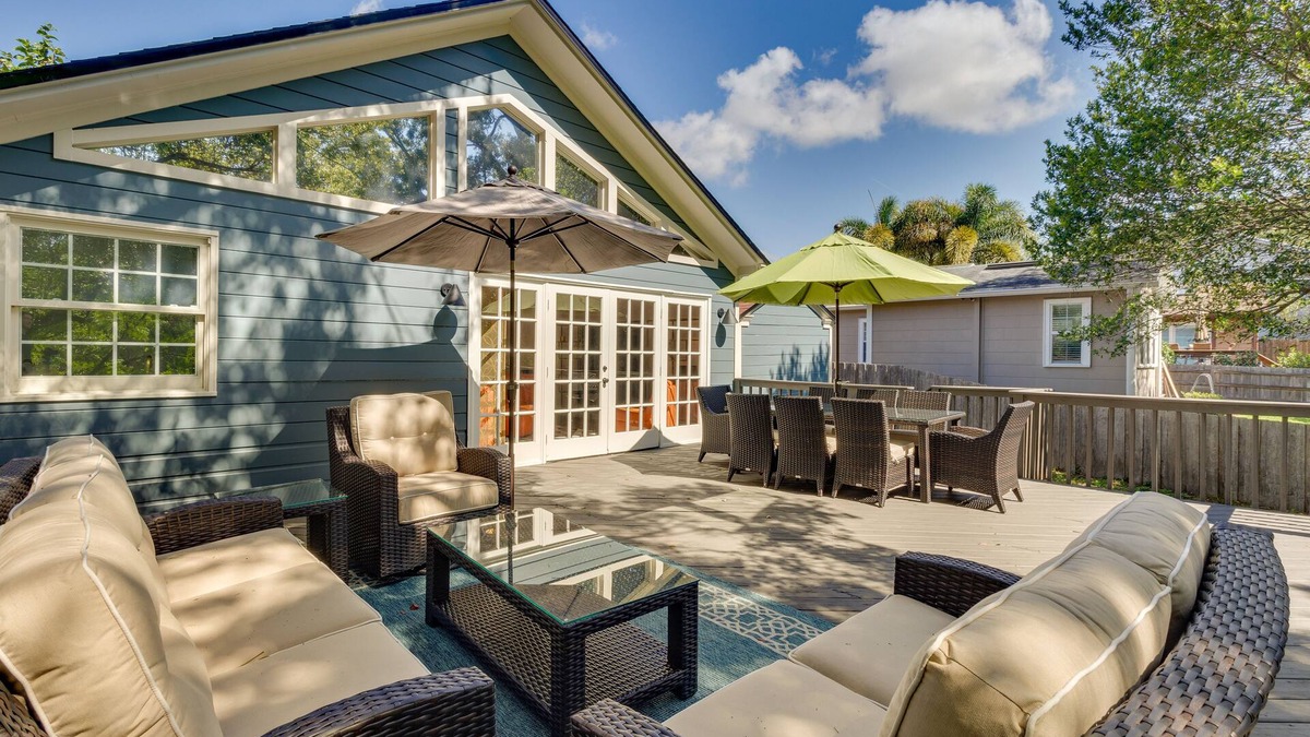 Lawsona - Fern Creek House | 1 Mi to Downtown Orlando: Home w/Fenced Yard!