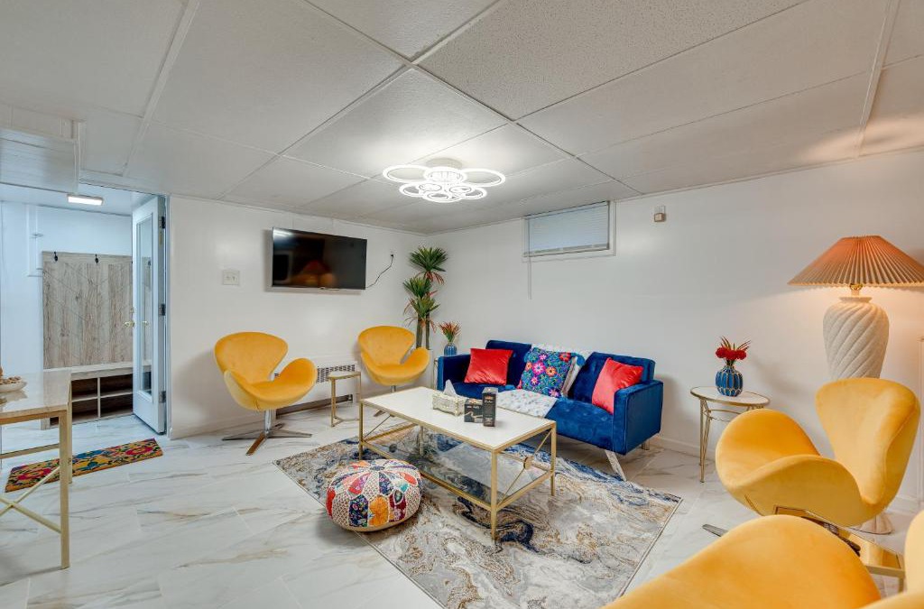 Salem Apartment | 1 Mi to Downtown Salem Vacation Rental!