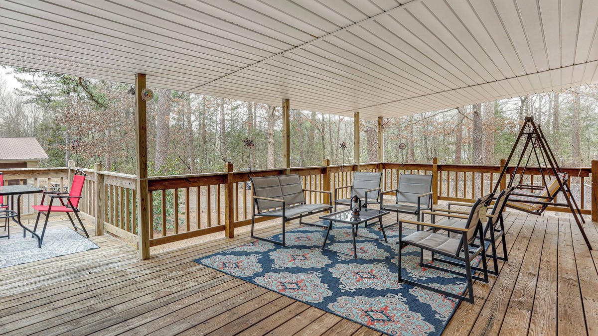 Higden House | < 1 Mi to Greers Ferry Lake: Dog-Friendly Home!