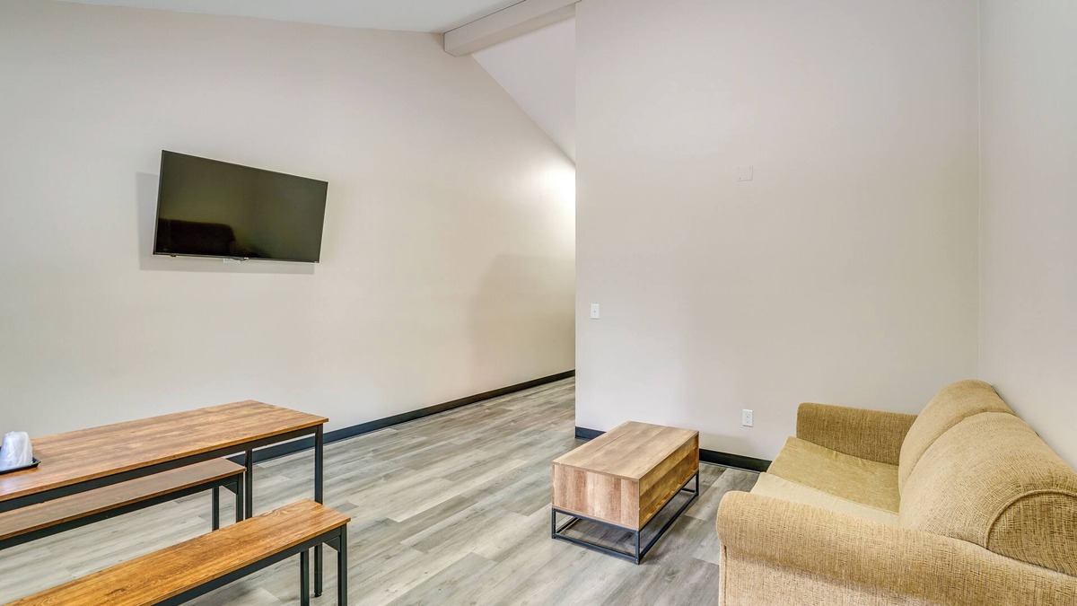Port Huron Apartment | 1 Mi to Lake Huron Waterfront: Cozy Studio Apt