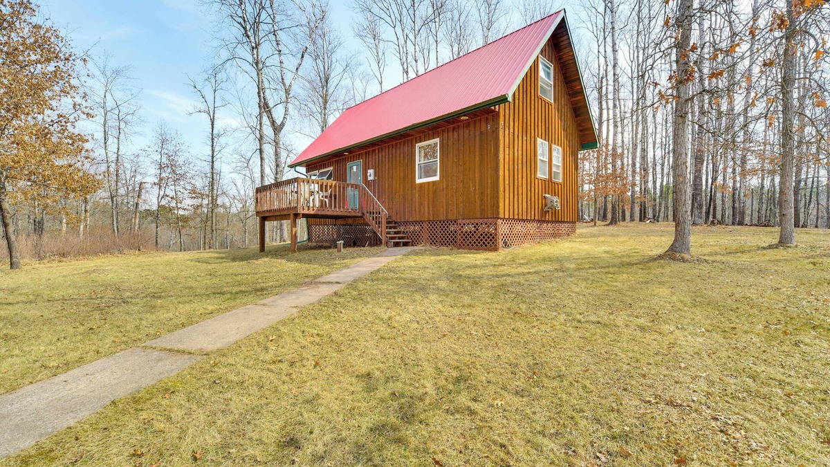 Trego Cabin | 1 Mi to South Twin Lake: Cabin w/Deck in Trego!