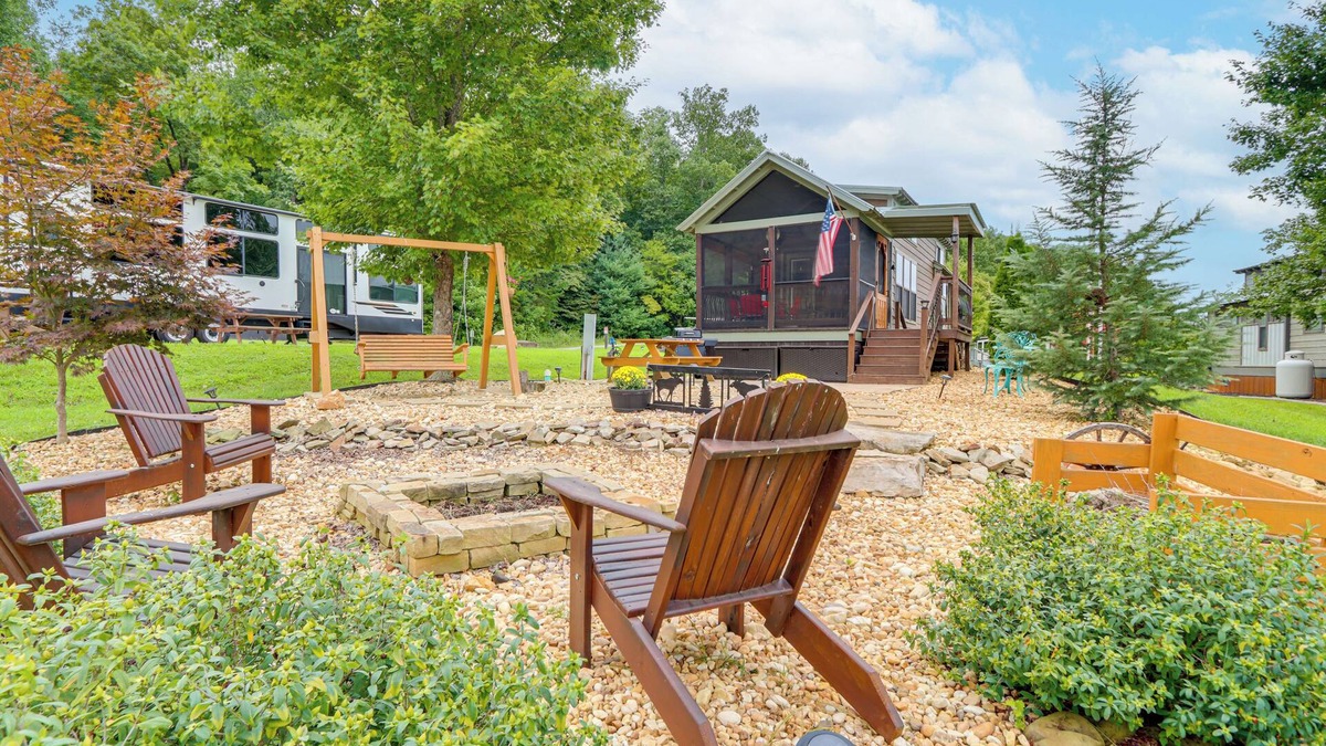 Morganton House | 1 Mi to Tank Town USA: Tiny Home w/Pool Access!