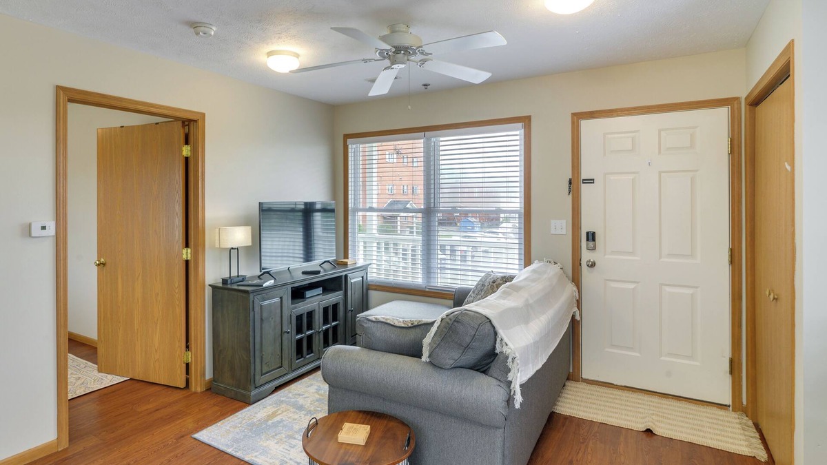 Morgantown Apartment | 1 Mi to WVU: Morgantown Apartment Near Hospitals