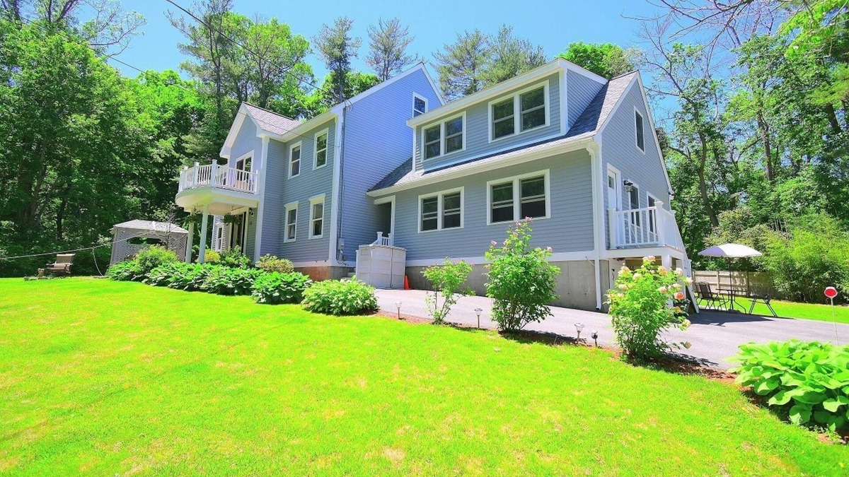 Ipswich Apartment | 1 Mile from Cranes Beach