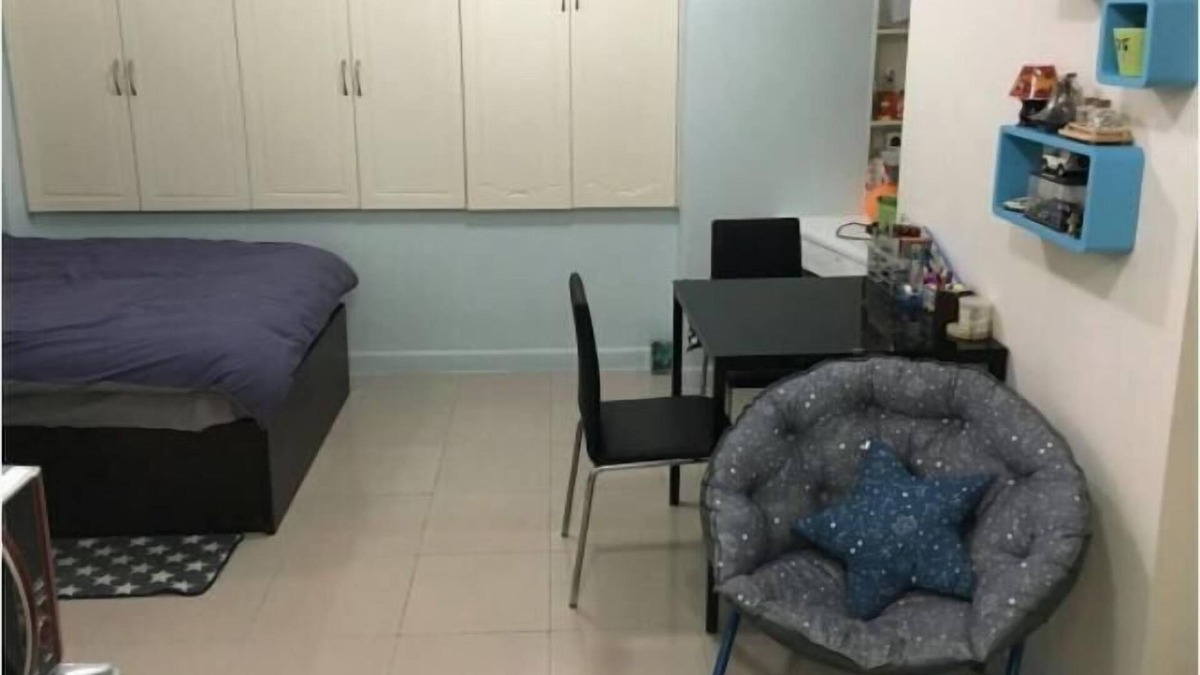 North Point Apartment | 1 min to MTR Cozy Studio fit for 3