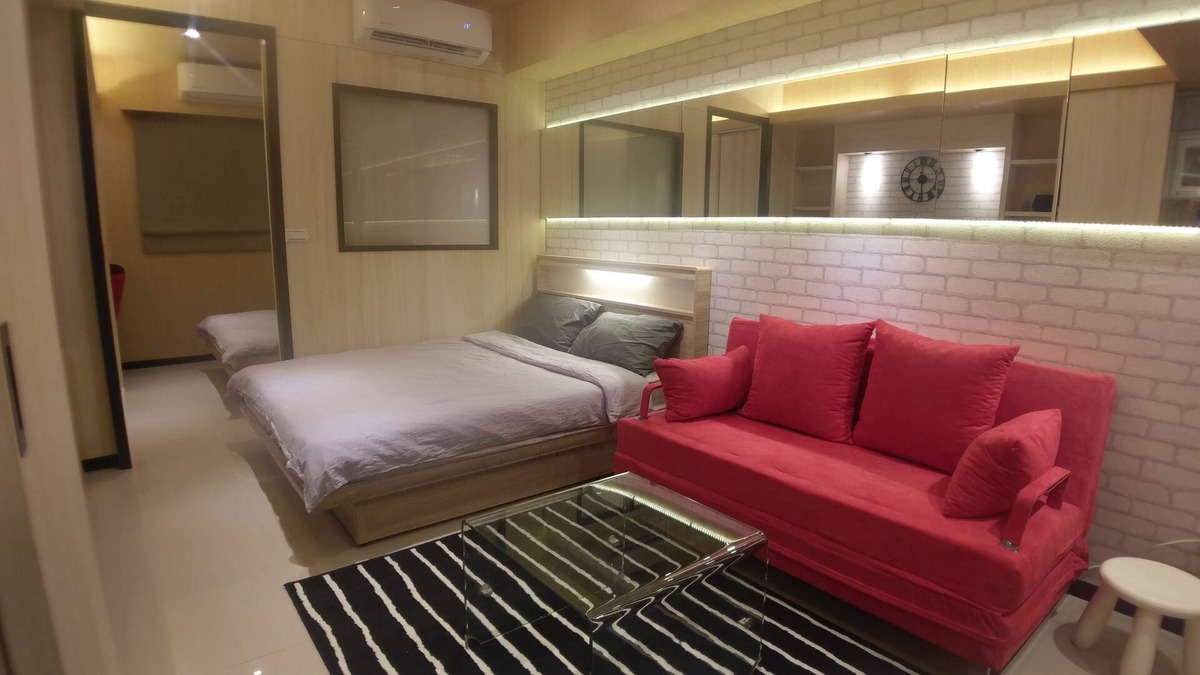 Ximending Apartment | 1 min to Ximen Metro (MRT) Station Exit 6