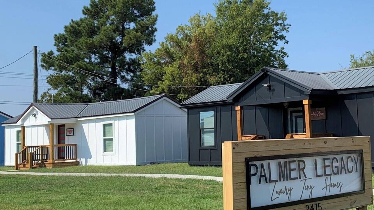 Tuscaloosa House | 1 of 3 Luxury Tiny Homes in Tuscaloosa at PALMER LEGACY- “Henley Gordon“ Unit 2