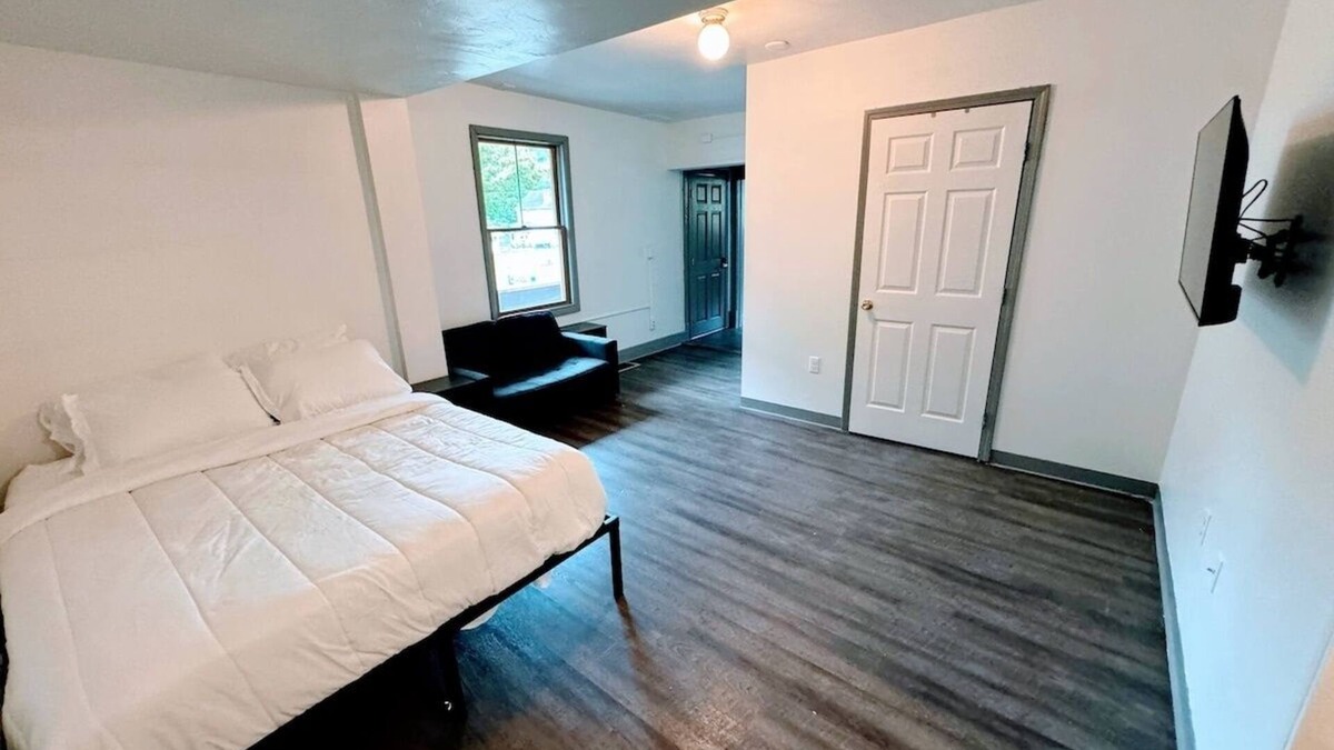 Morgantown Apartment | 1-Pet Friendly Private Apartment .6 mi to High St.