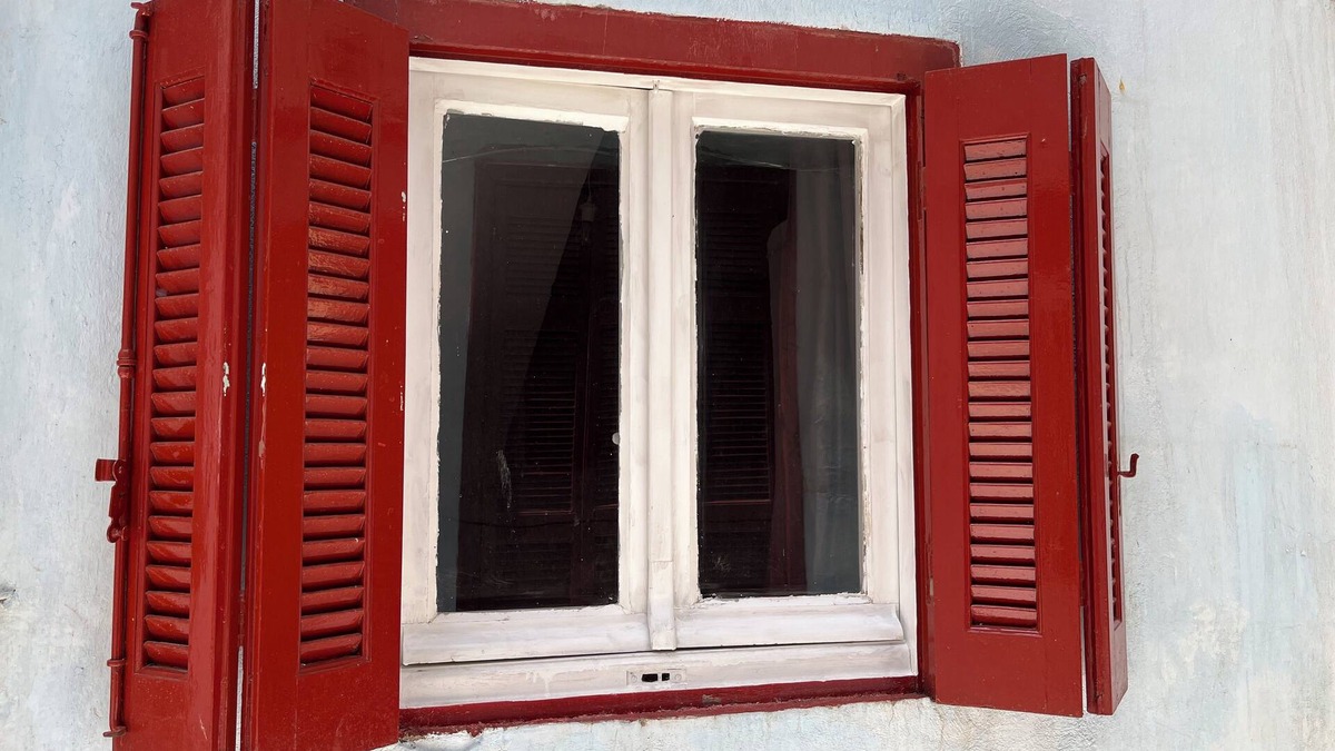 Piraeus Apartment | 1.Traditional House Near to Pireaus Port - Airport and Port Transfer Services