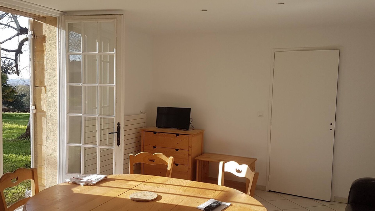 Saint-Germain-et-Mons House | 1 WEEK FROM 205 EUROS FOR 2
