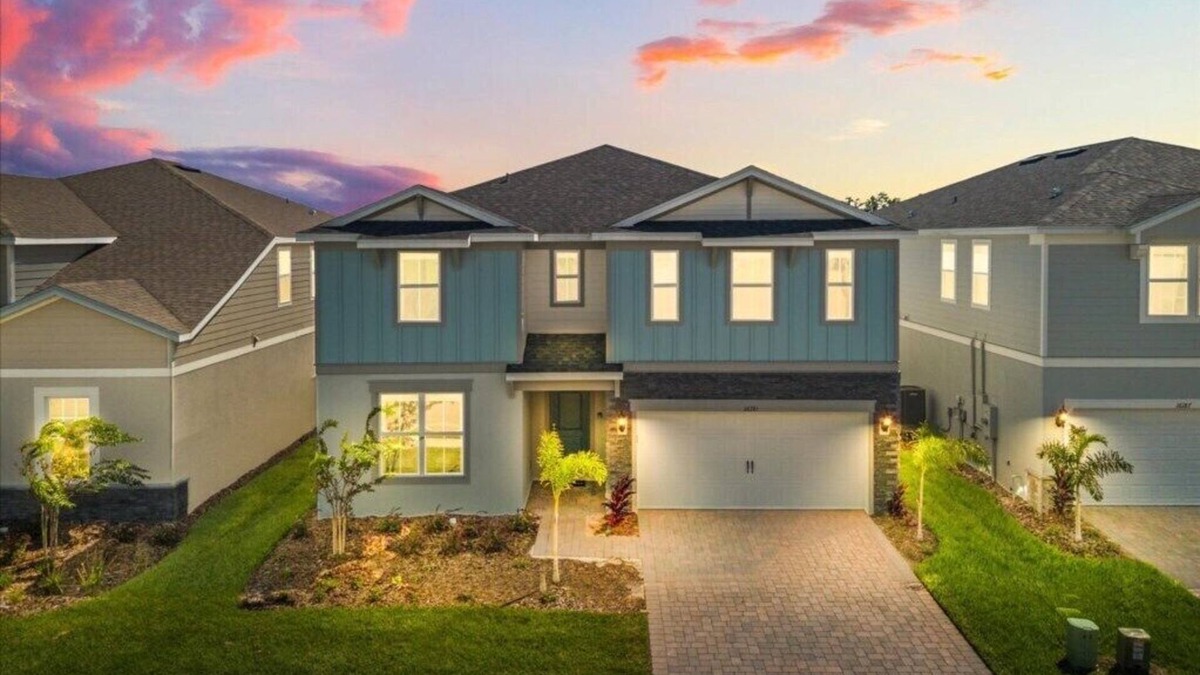 Four Corners House | 10 Bedrooms/8 Bathrooms/Windsor Cay (16191CC)