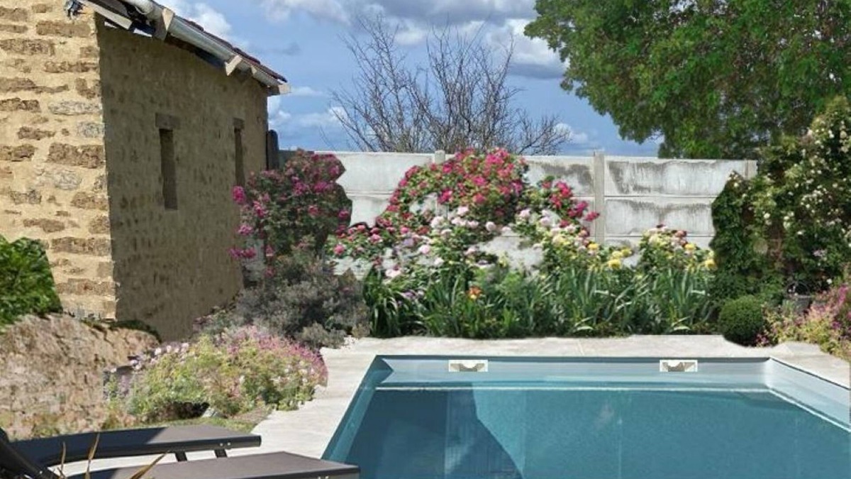 Pouques-Lormes Cottage | 10 Bedrooms Cottage In Pouques-Lormes