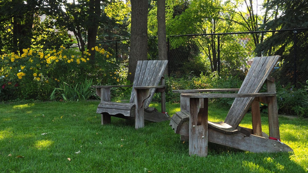 Barrie Apartment | 10% Flash Sale! Premium Apartment: Kitchen, Garden View & Off Street Parking