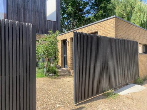 Brockley House | 10 Garsington Mews