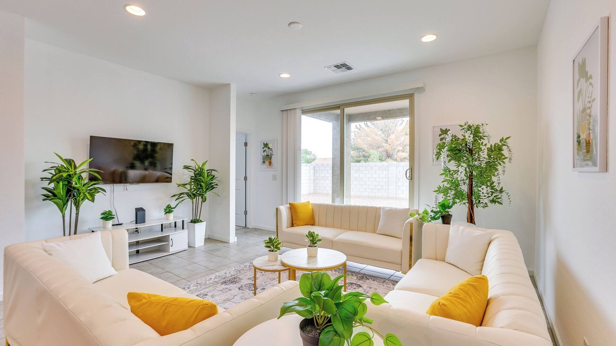 Laveen Village House | 10 Mi to Dtwn Phoenix: Home Near Hiking & Biking!
