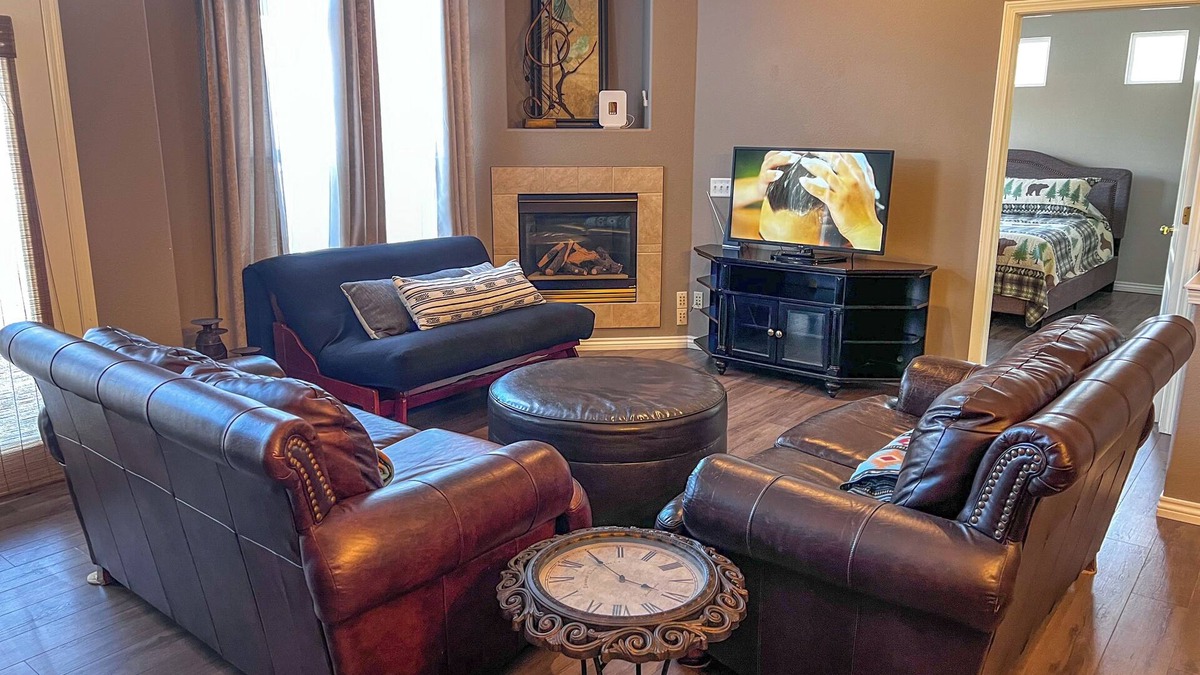 Stetson Hills House | 10 Mi to Dtwn: Colorado Springs Townhome