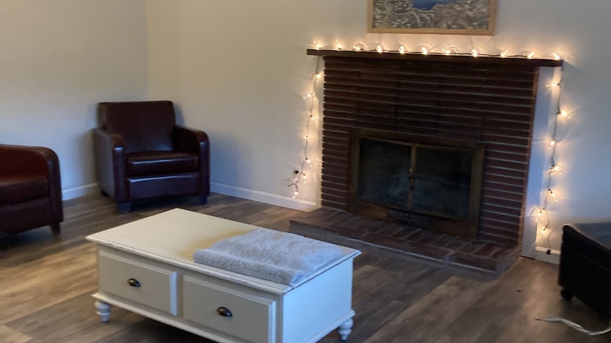 Stateline Cottage | 10 Min walk to Nevada Beach Lake Tahoe