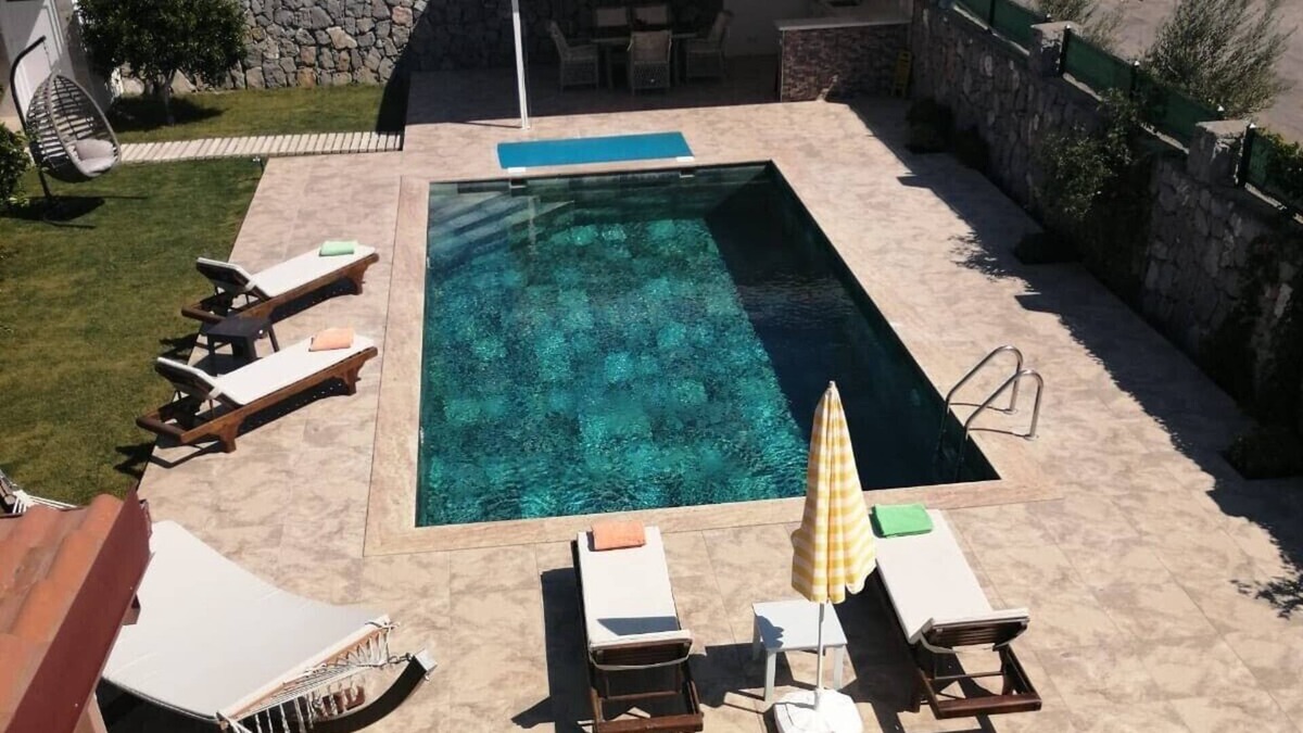 Dalaman House | 10 mins. to the AIRPORT