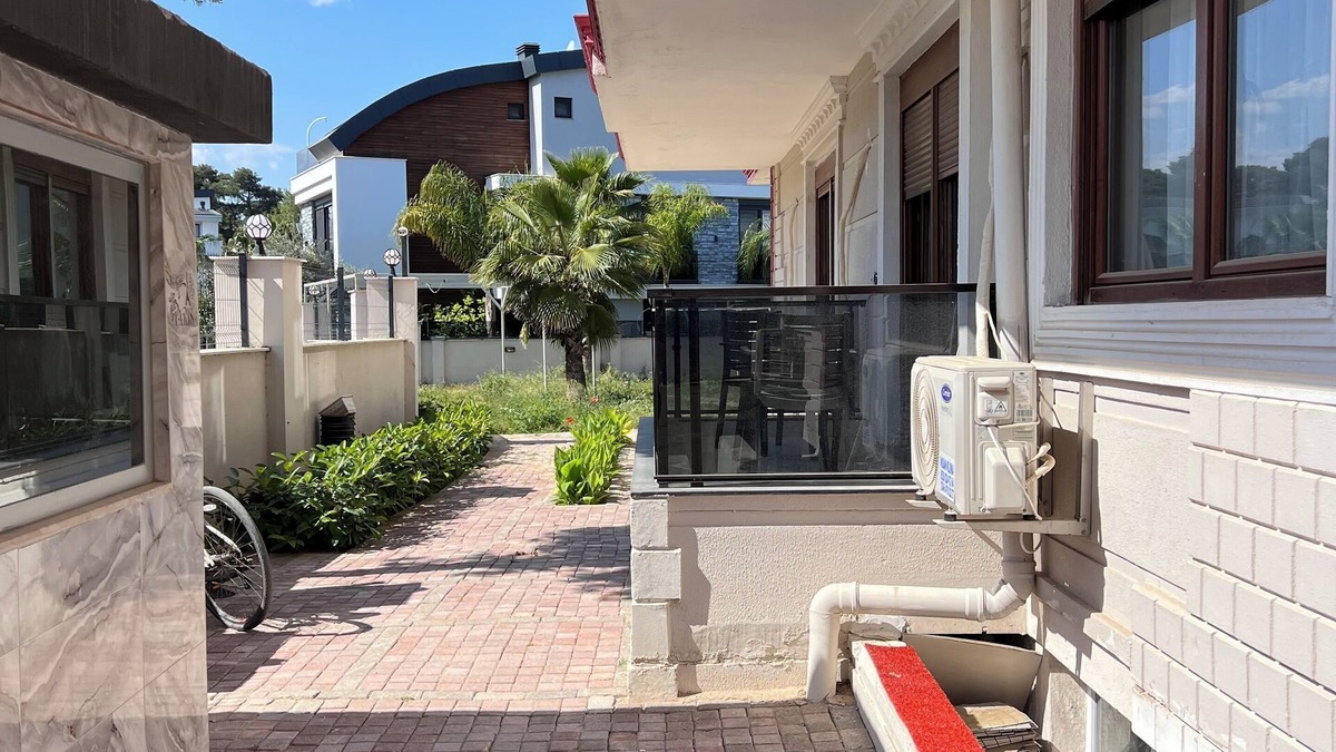Lara House | 10 minutes ride to City Center and 5 minutes to Antalya's famous Lara Beach.