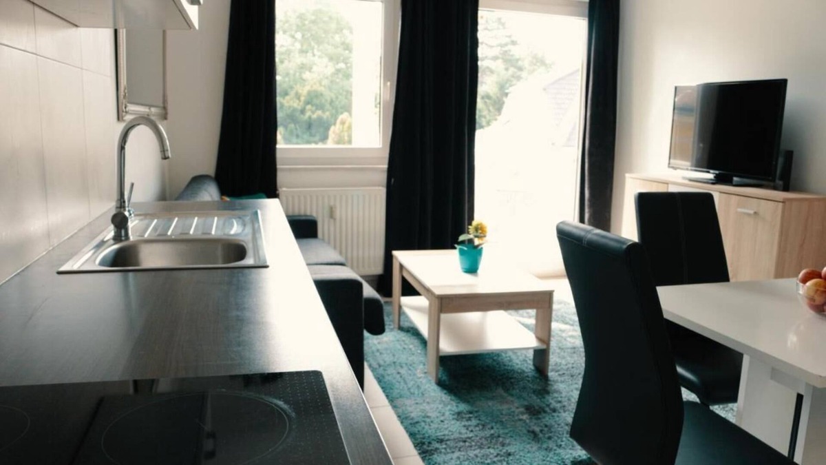 Himberg Apartment | 10 minutes to the airport Free Parking Near Vienna Pet friendly Apartment