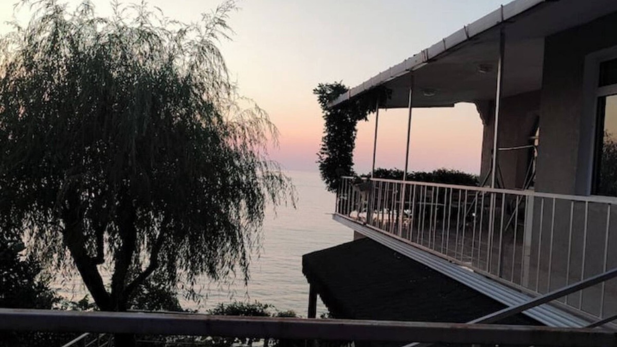 Cayeli House | 10 minutes to beach by car family sized village house panaromic terrace sea view