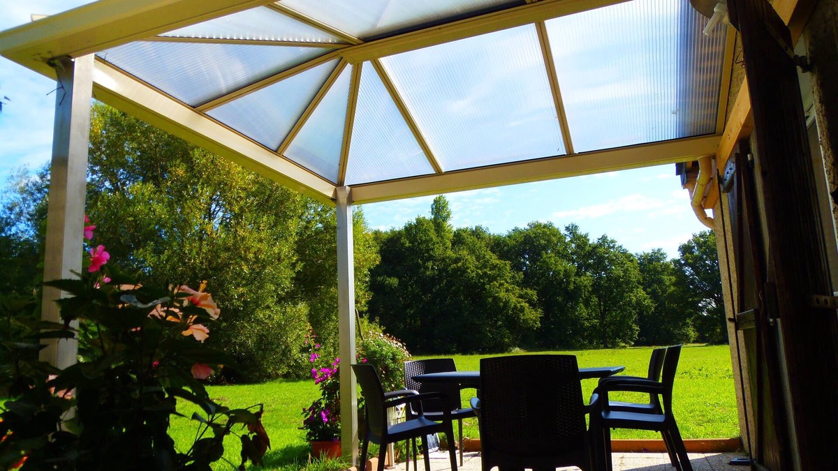 Loire-Authion House | 10 mn from Angers quiet independant maisonnette garden chateaux de la loire