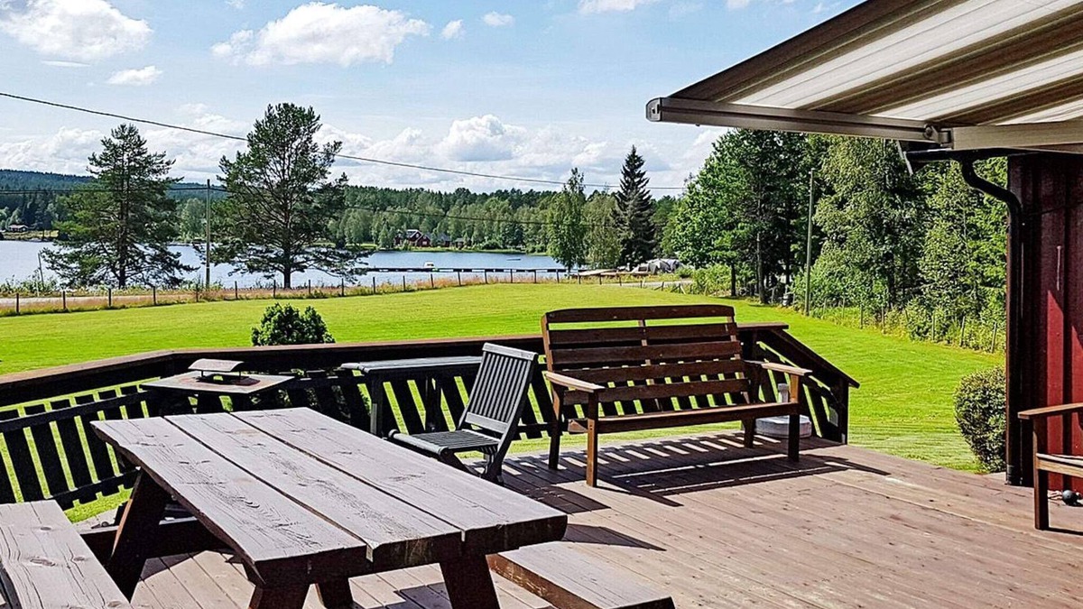 Grue House | 10 person holiday home in Kirkenær
