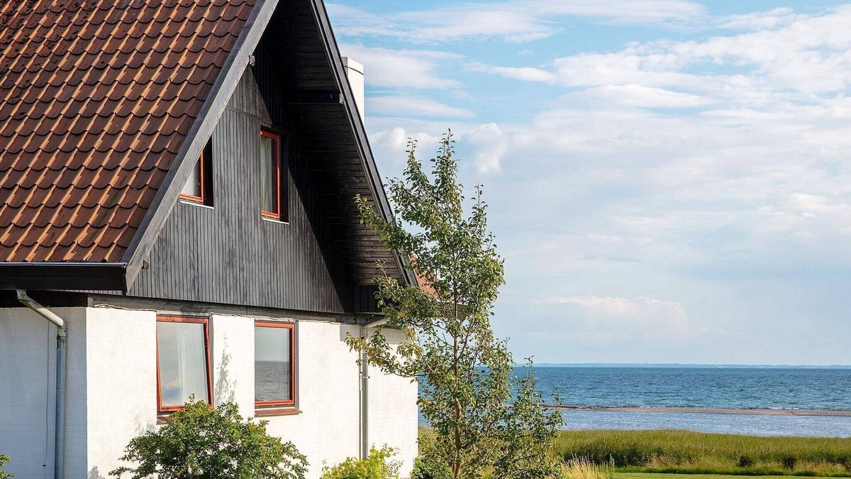 Assens House | 10 person holiday home in Assens-By Traum