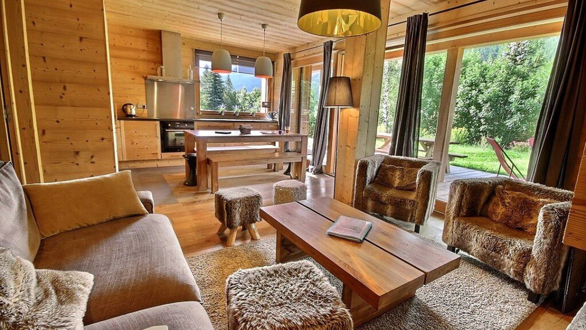 Le Serre Barbin Apartment | 10 persons apartment, charm and prestige, Chalet de La Croix de Bois