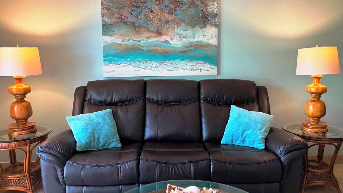 Demere Park Condo | 10% SEPTEMBER DISCOUNT! GROUND FLOOR, WALK TO VILLAGE, PET FRIENDLY