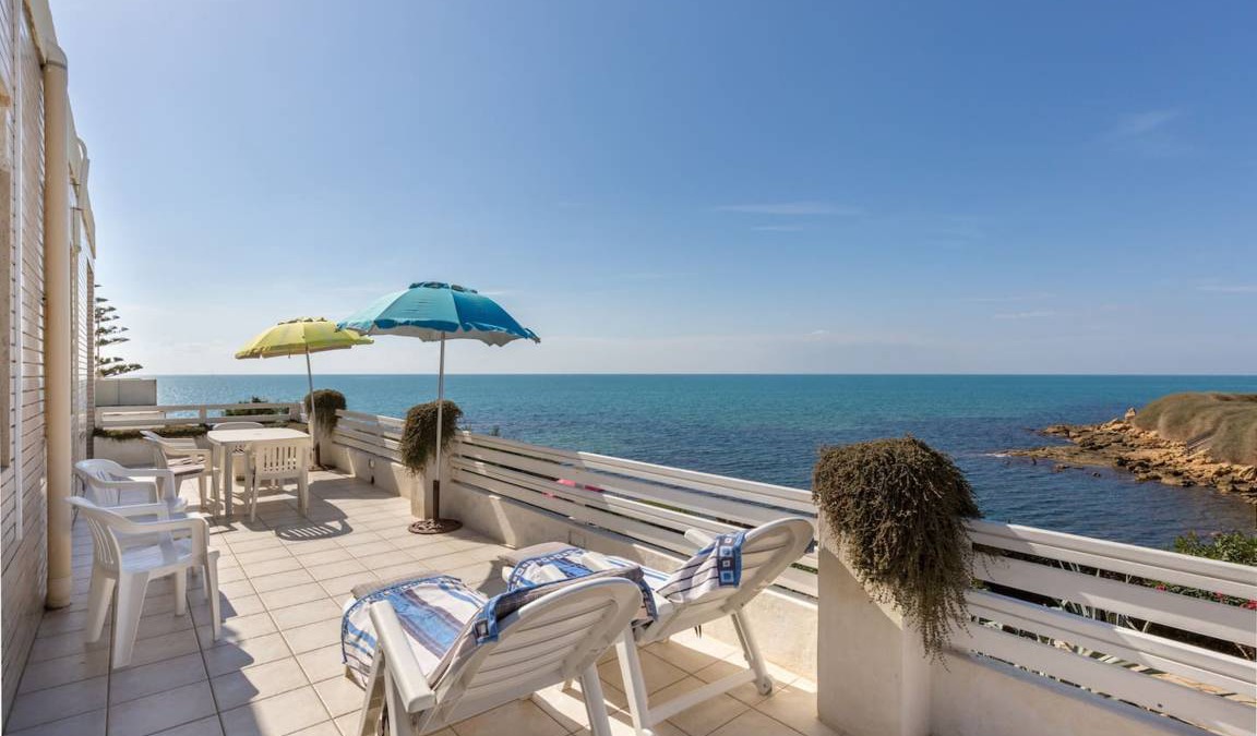 Punta Braccetto Apartment | 100 m² Apartment ∙ 2 bedrooms ∙ 4 guests