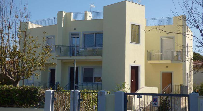 Tirrenia Apartment | 100 m² Apartment ∙ 3 bedrooms ∙ 7 guests