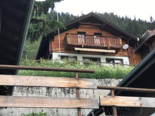 Blatten bei Naters Ski Chalet | 100 m² Chalet ∙ 3 bedrooms ∙ 6 guests