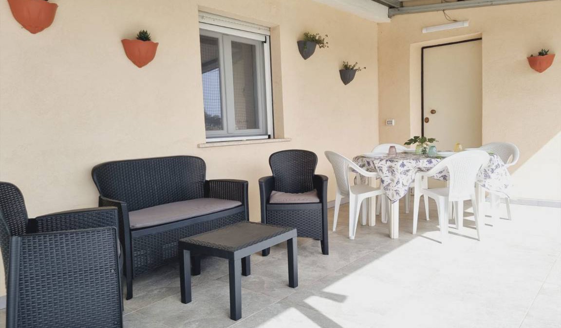 Isola di Capo Rizzuto Ski Chalet | 100 m² Chalet ∙ 3 bedrooms ∙ 6 guests