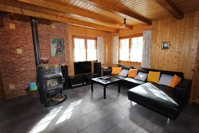 La Lecherette Ski Chalet | 100 m² Chalet ∙ 3 bedrooms ∙ 6 guests