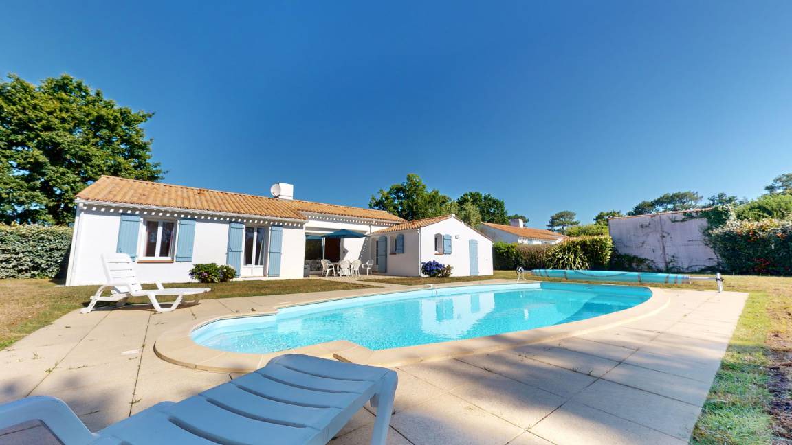 L'Aiguillon-sur-Vie Villa | 100 m² Villa ∙ 3 bedrooms ∙ 6 guests