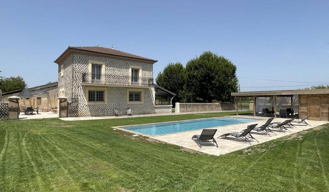 Lasclaveries House | 100 m² Gîte ∙ 3 bedrooms ∙ 6 guests
