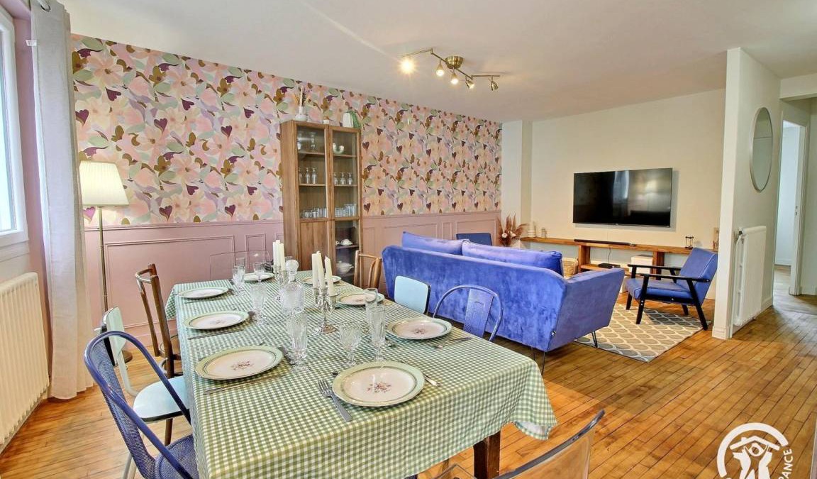 Pontivy House | 100 m² Gîte ∙ 4 bedrooms ∙ 9 guests