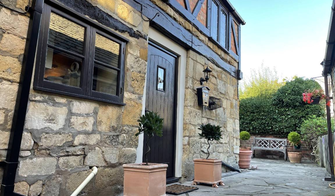 Winchcombe Hotel | 100 m² Hotel ∙ 2 bedrooms ∙ 4 guests