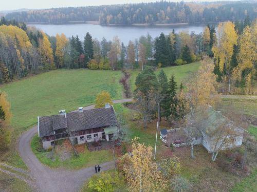 Karjalohja House | 100 m² House ∙ 1 bedroom ∙ 11 guests