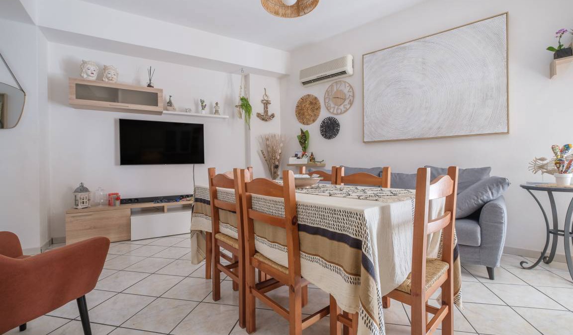Oliveri House | 100 m² House ∙ 2 bedrooms ∙ 5 guests