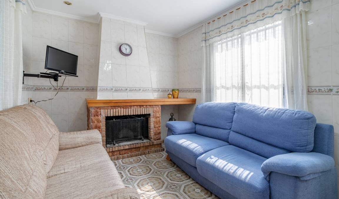 Alicante House | 100 m² House ∙ 3 bedrooms ∙ 8 guests