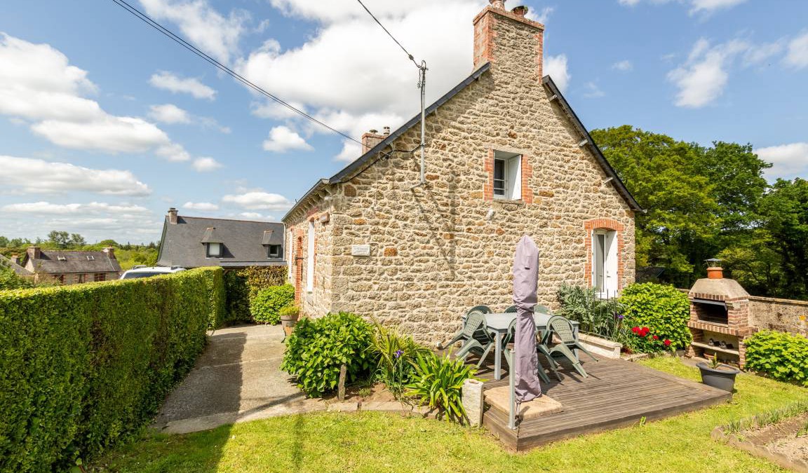 Rostrenen House | 100 m² House ∙ 3 bedrooms ∙ 6 guests
