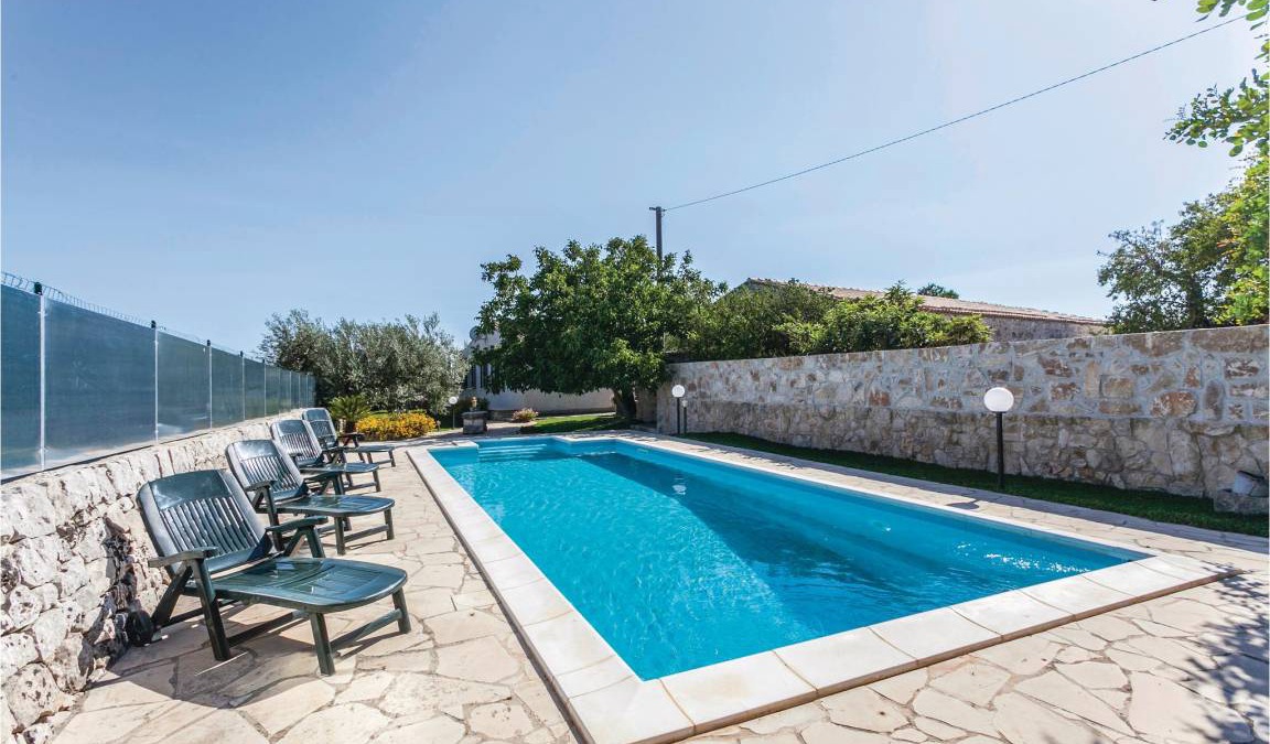 Rosolini House | 100 m² House ∙ 3 bedrooms ∙ 8 guests