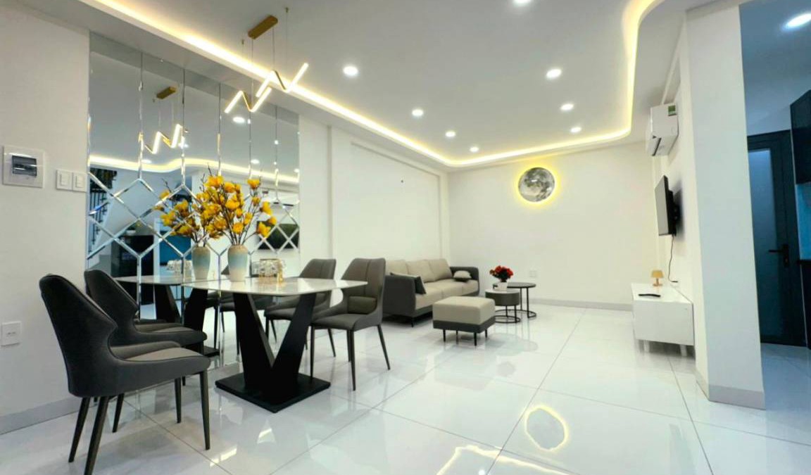 Tan Phu District House | 100 m² House ∙ 3 bedrooms ∙ 15 guests
