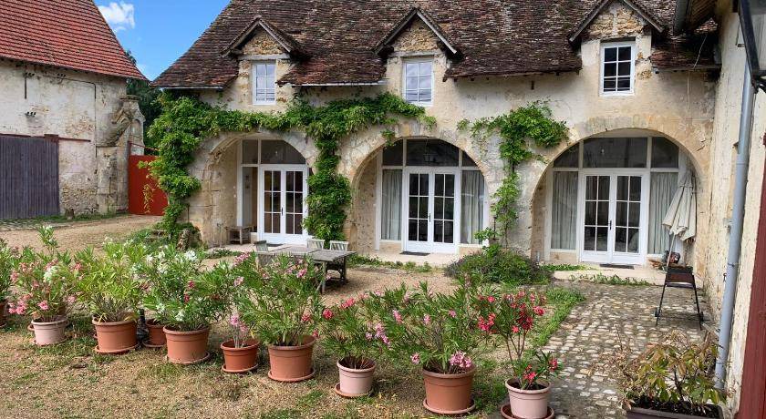 Fremainville House | 100 m² House ∙ 3 bedrooms ∙ 7 guests