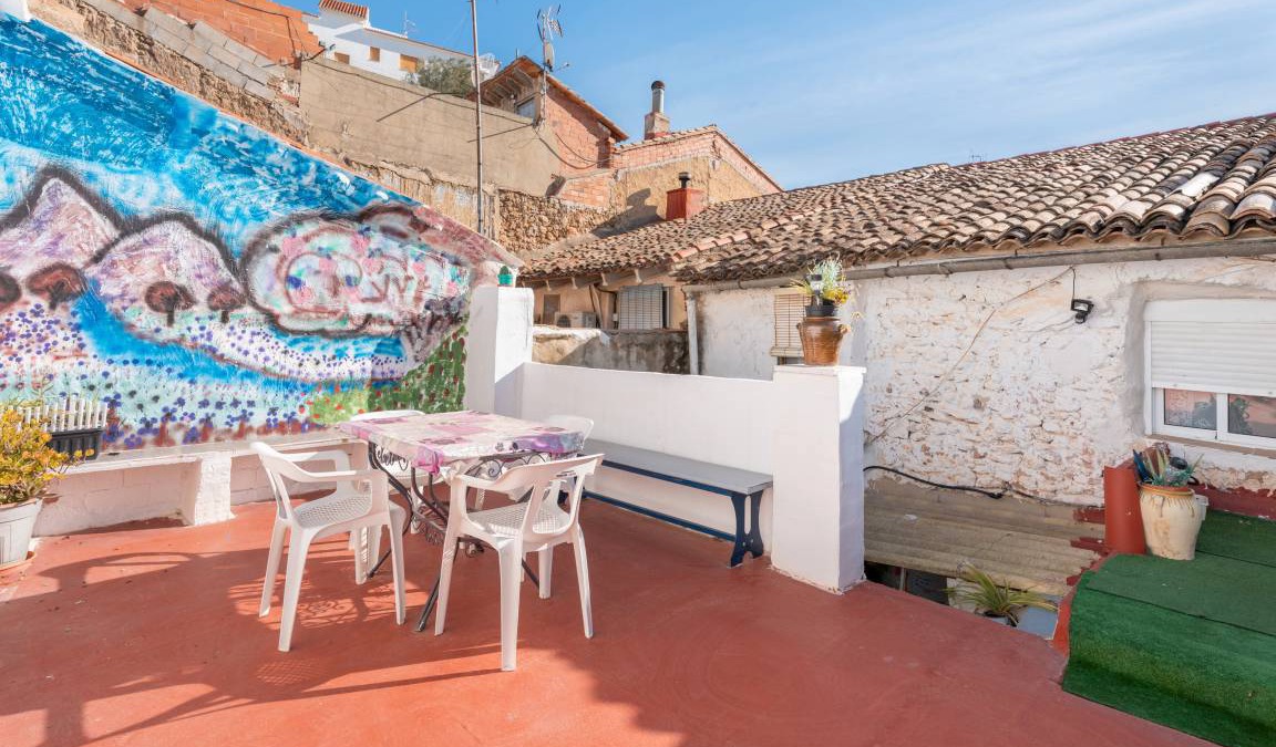 Navarres House | 100 m² House ∙ 5 bedrooms ∙ 8 guests
